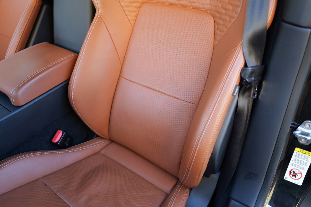 Used 2021 Jaguar F-TYPE R image 72