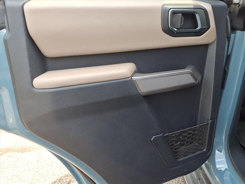 Used 2022 Ford Bronco Wildtrak image 15