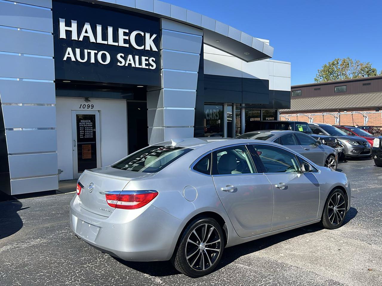 Used 2016 Buick Verano Sport Touring FWD image 5