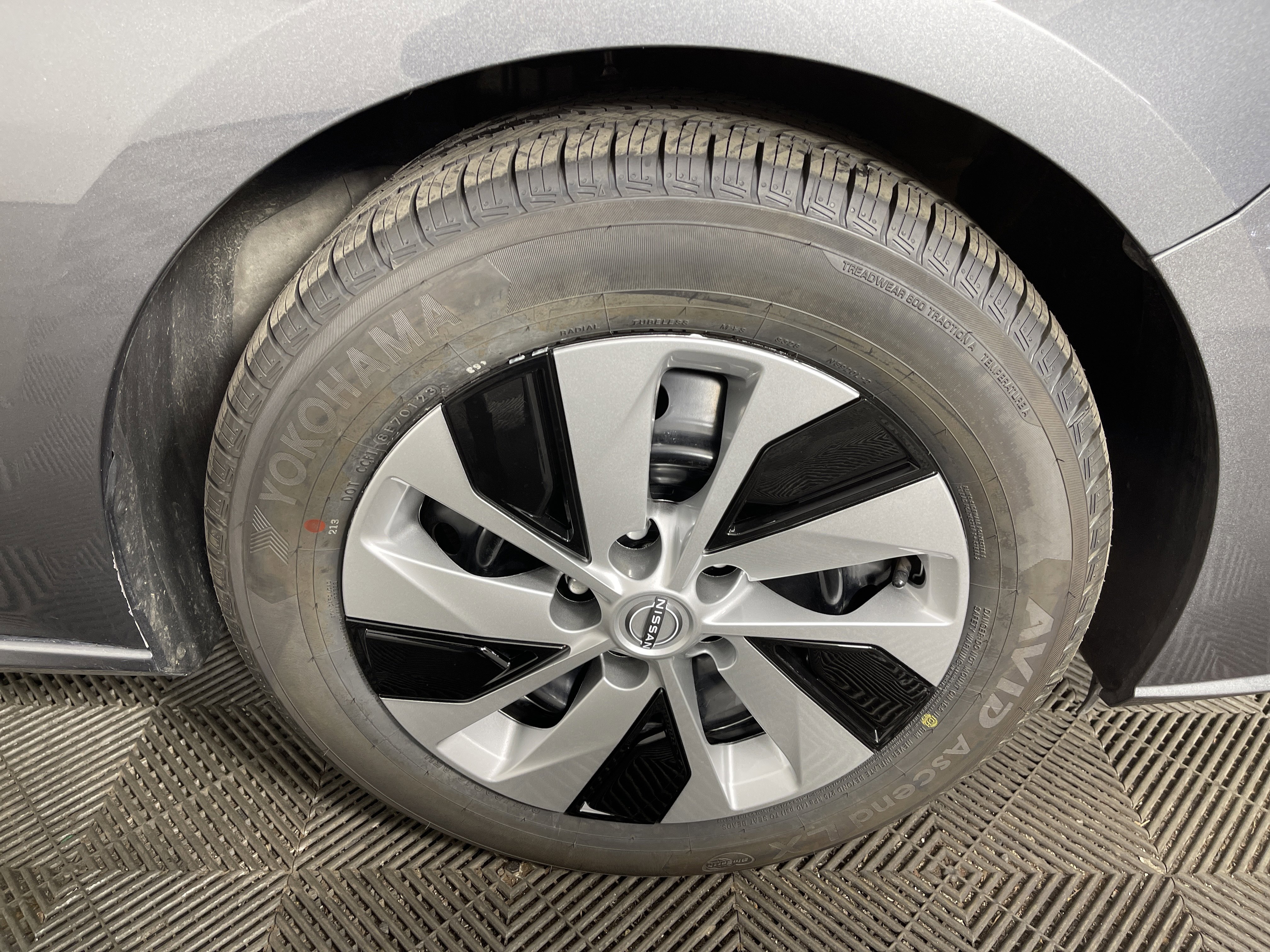 Used 2024 Nissan Altima 2.5 S image 7