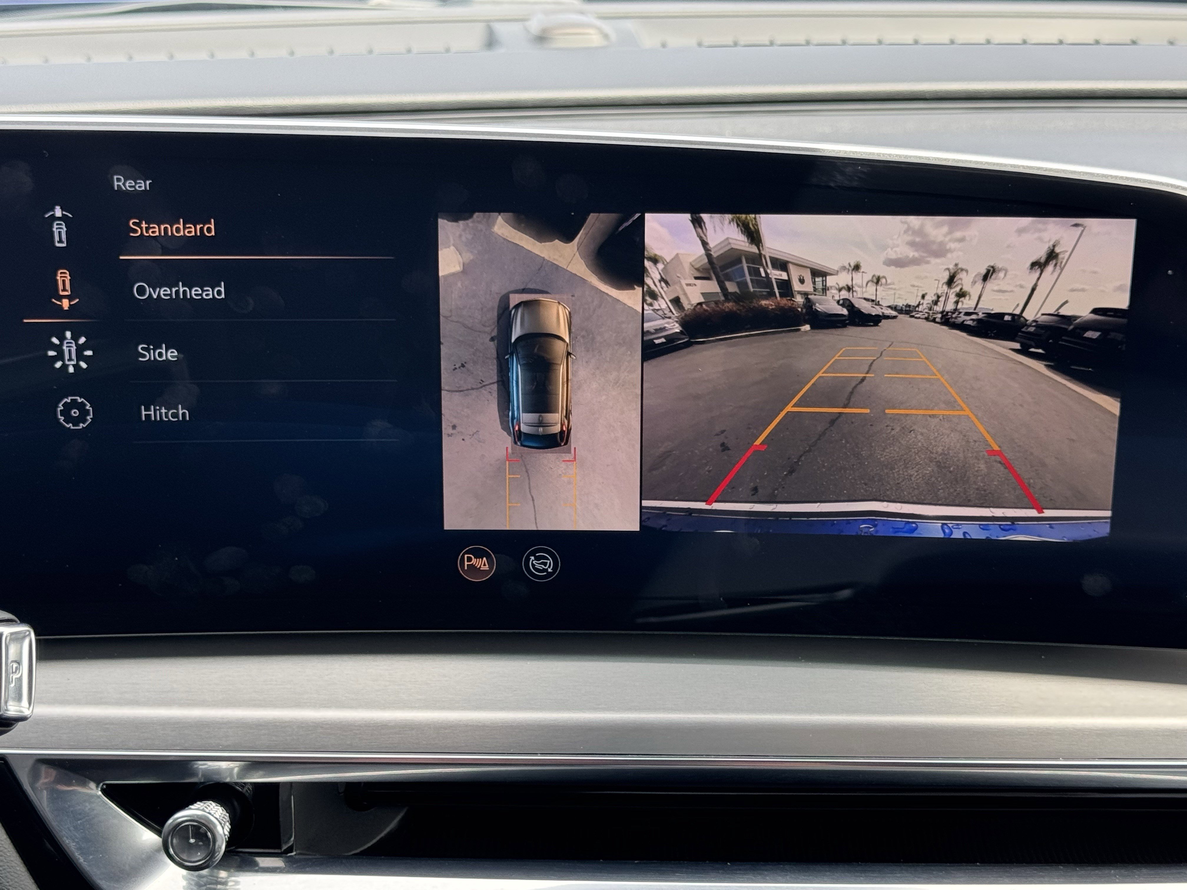 Used 2024 Cadillac Lyriq Luxury AWD/4WD image 25