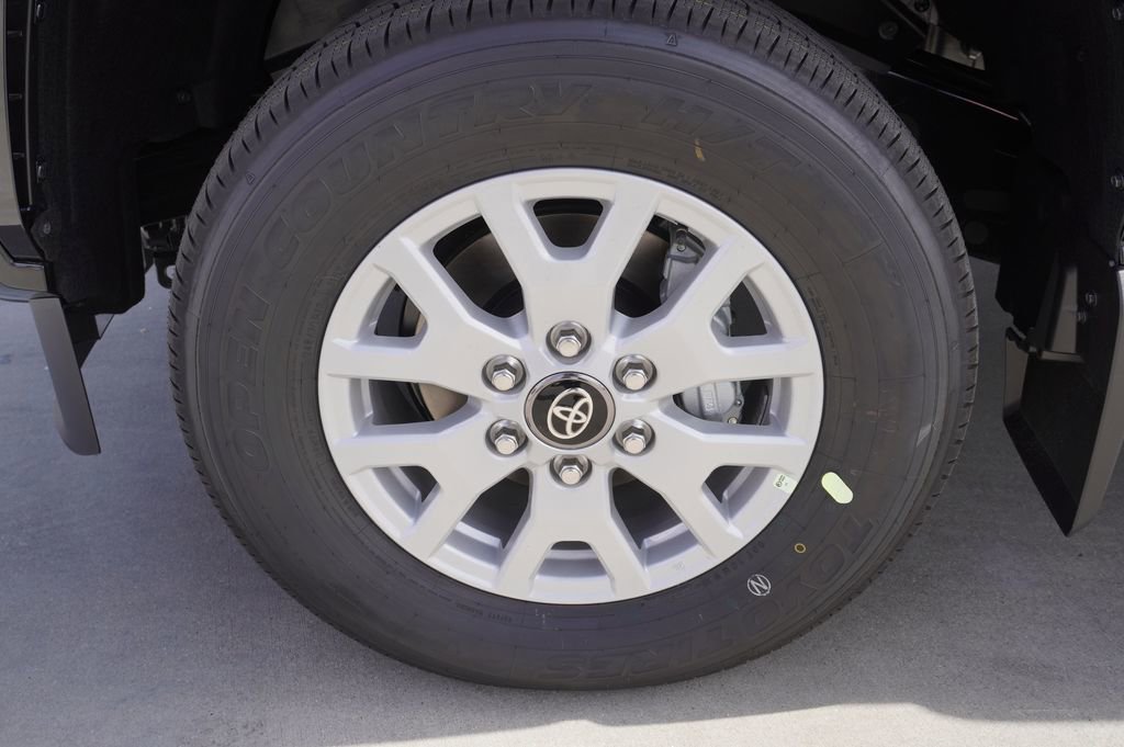New 2026 Toyota Tacoma SR5 RWD image 18