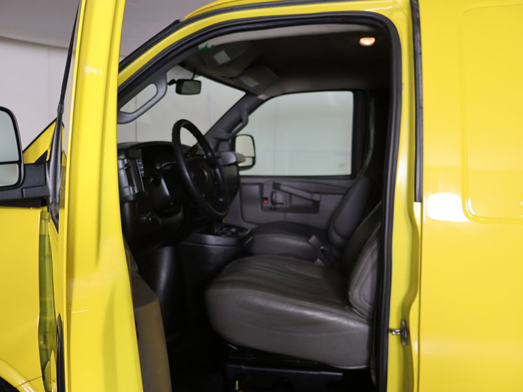 Used 2023 Chevrolet Express 2500 RWD image 23