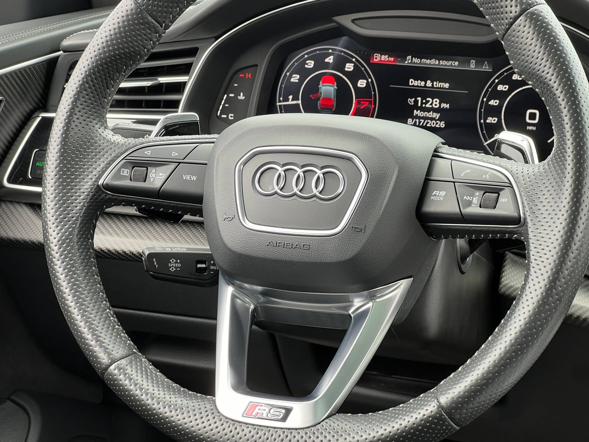 Used 2021 Audi RS Q8 w/ Carbon Optic Package AWD/4WD image 26