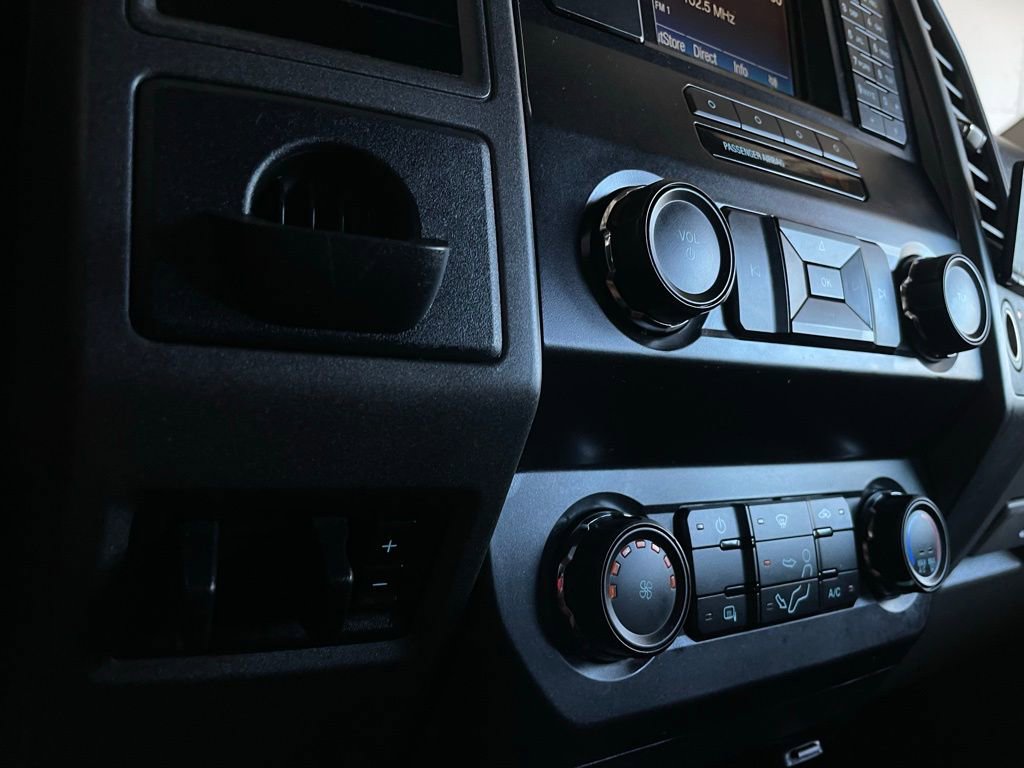 Used 2019 Ford F550 2WD Crew Cab Super Duty image 37