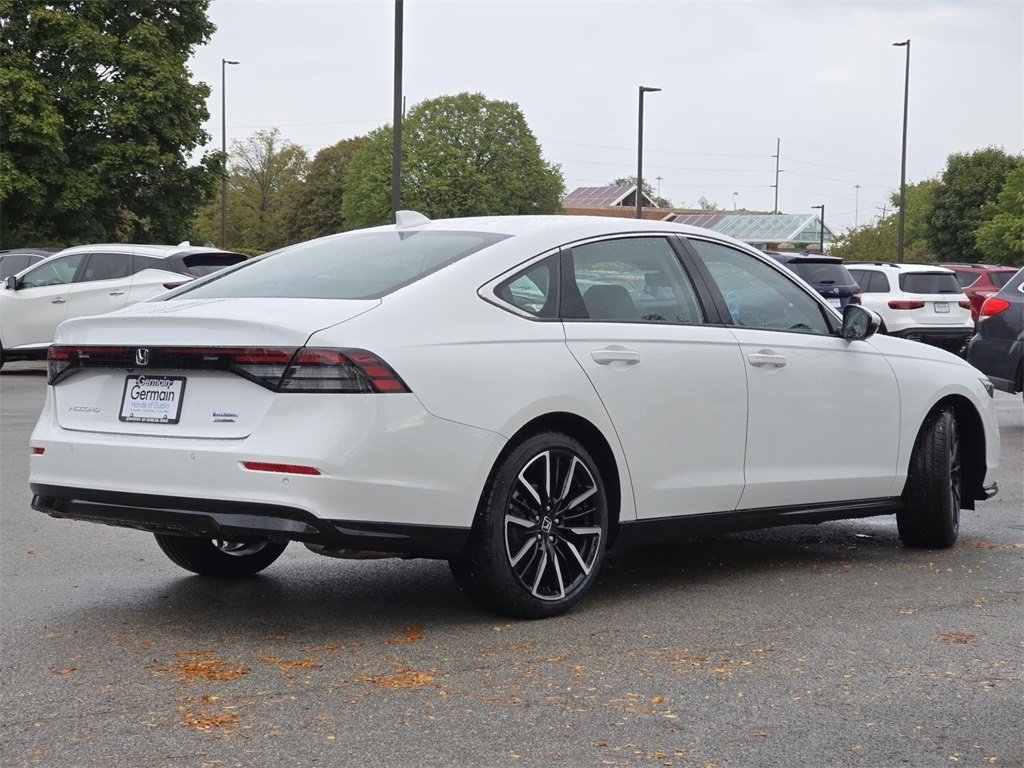 New 2025 Honda Accord Touring image 18
