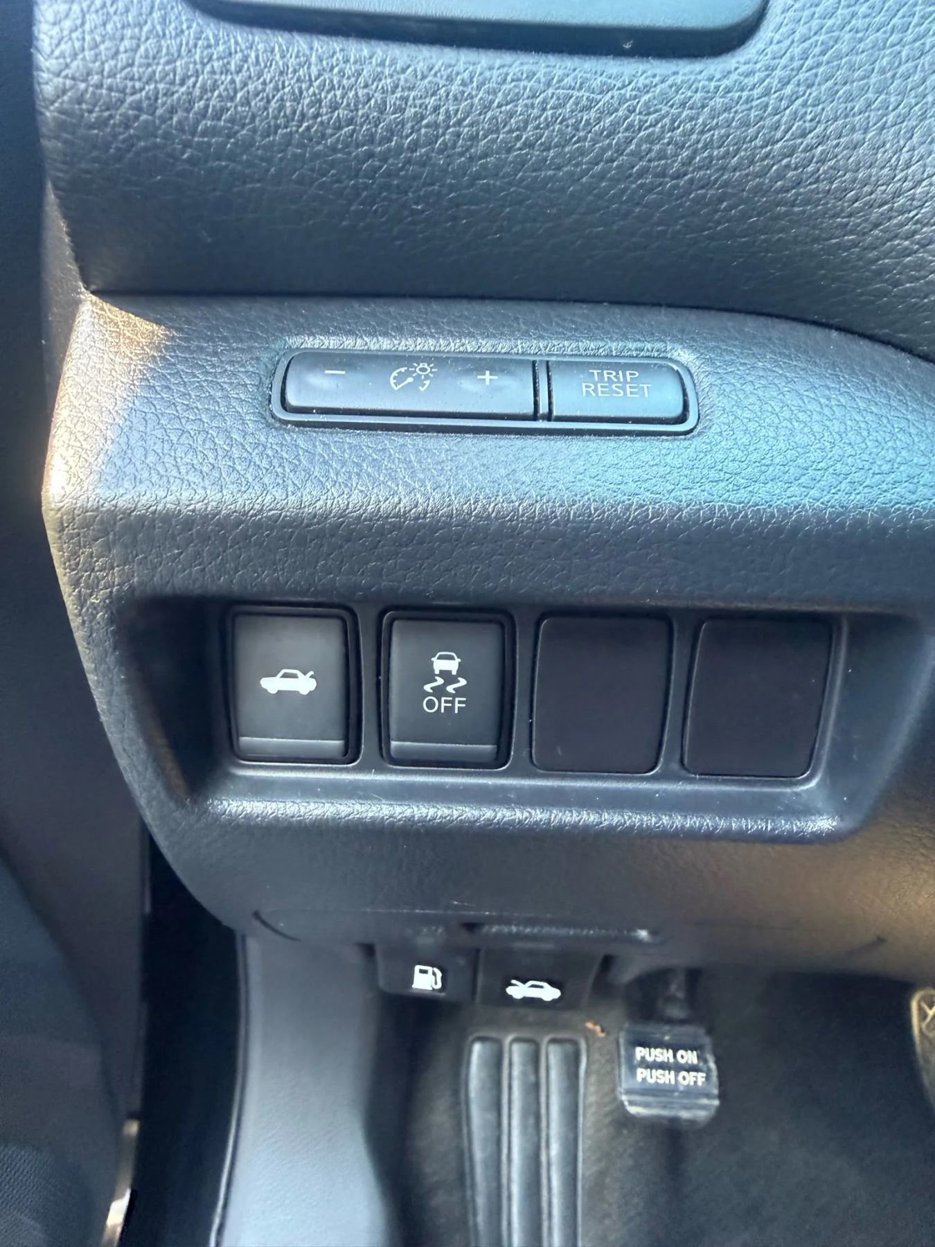 Used 2017 Nissan Altima 2.5 SR image 21