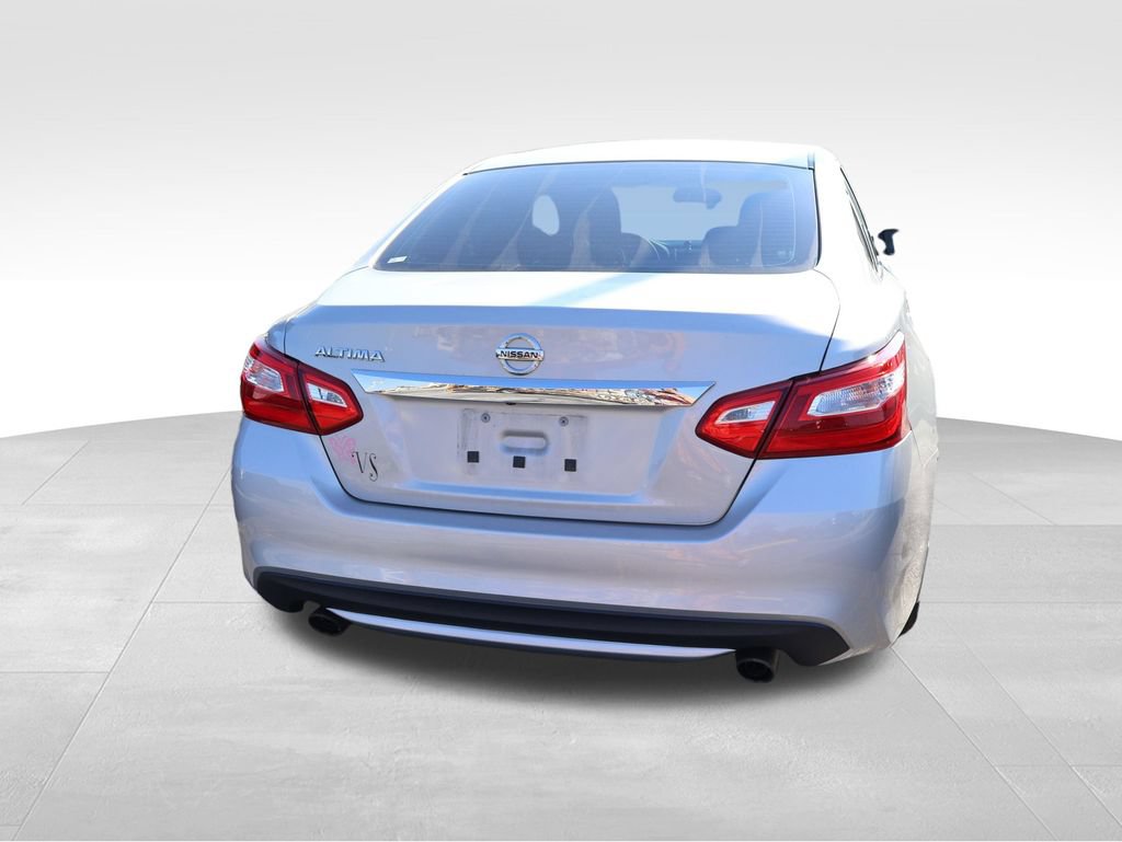 Used 2017 Nissan Altima 2.5 S w/ Power Driver Seat Package FWD image 17