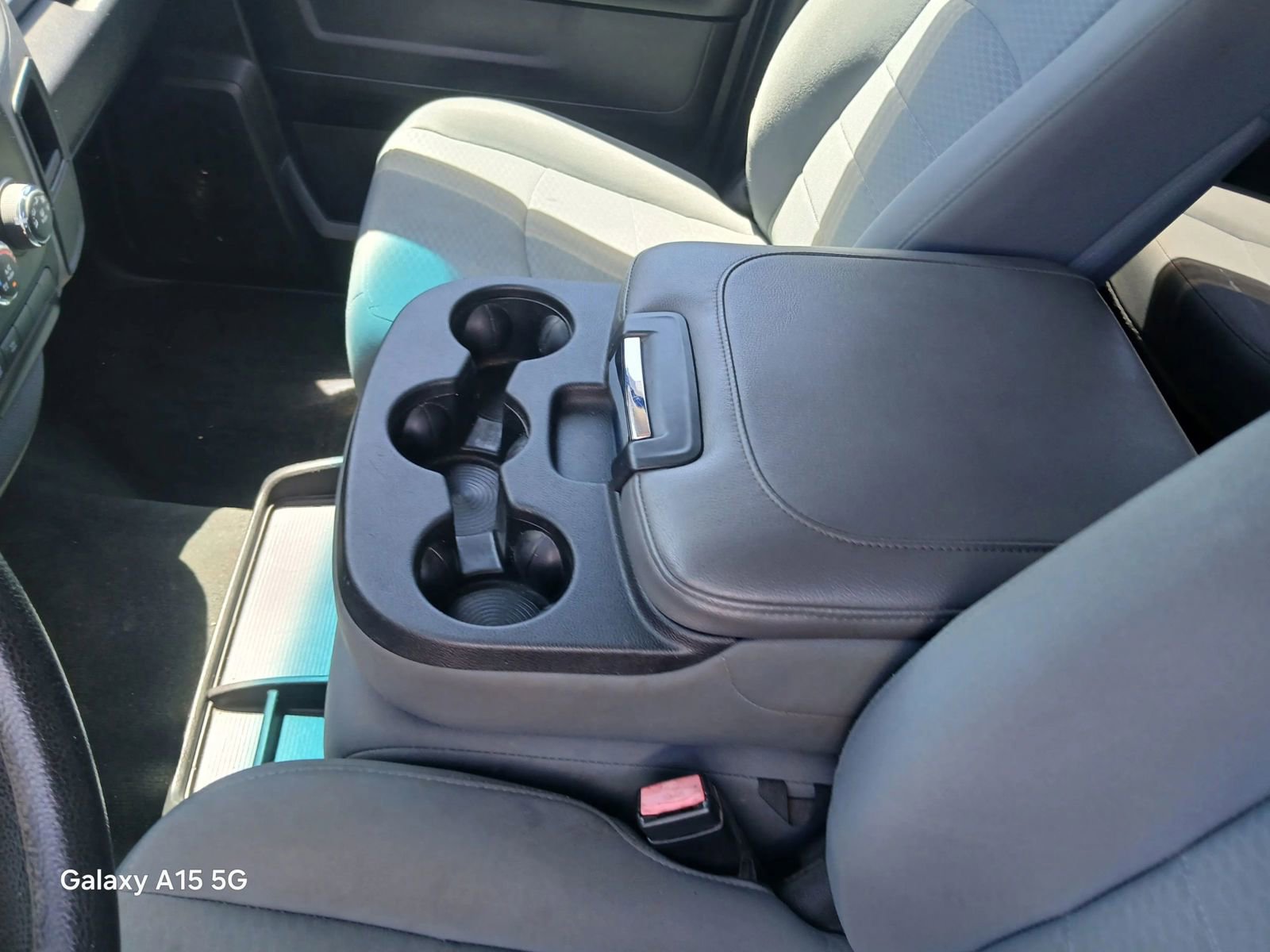 Used 2017 RAM 1500 Express w/ Express Value Package image 8