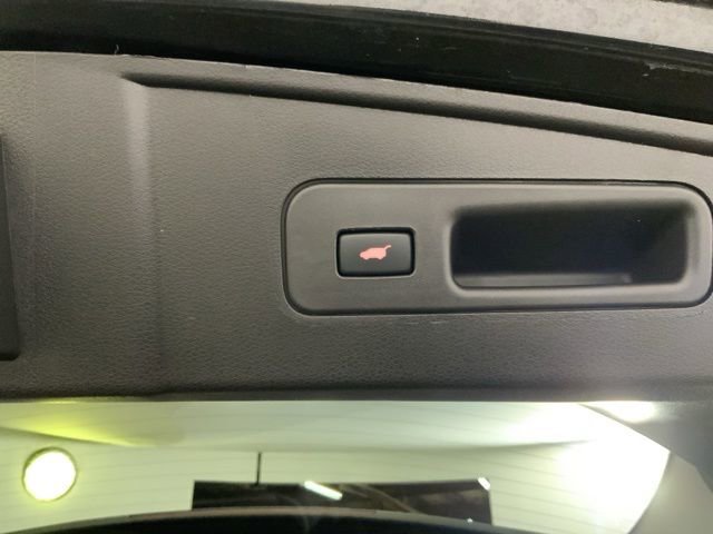 Used 2020 Acura MDX SH-AWD w/ Technology Package image 37