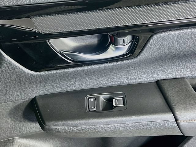 Used 2025 Honda CR-V Sport Touring image 32