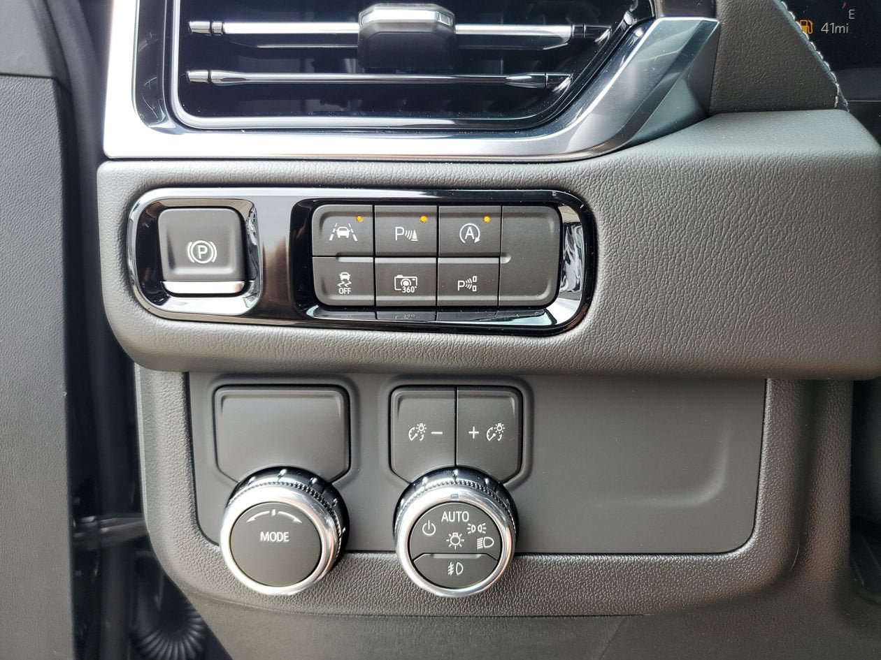 New 2026 GMC Yukon XL Denali RWD image 29