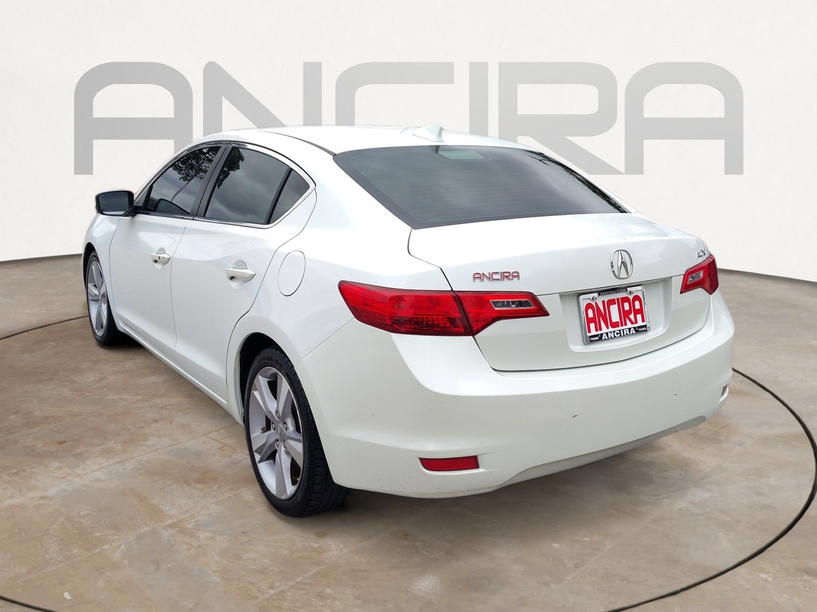Used 2013 Acura ILX w/ Technology Package FWD image 11