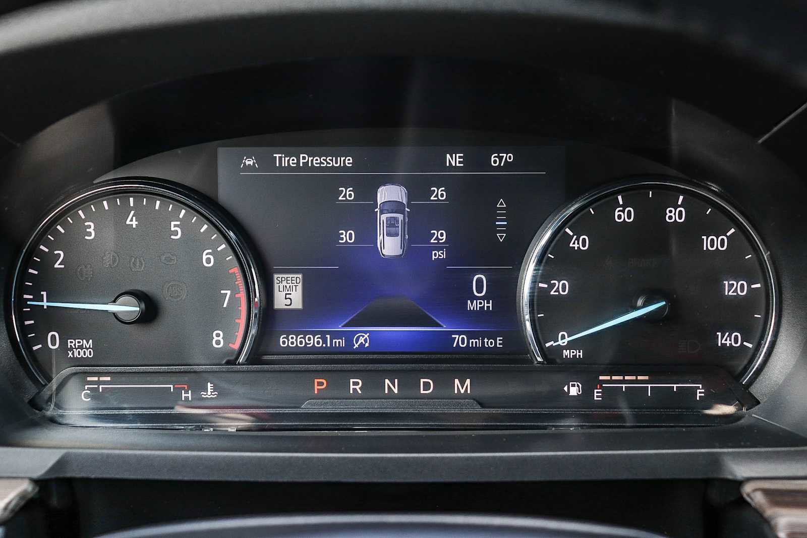 Used 2020 Ford Explorer Limited image 24