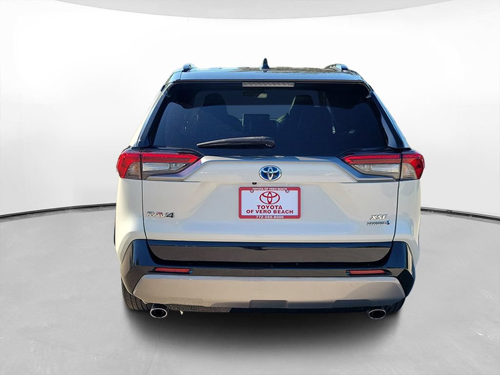 Certified 2022 Toyota RAV4 XSE AWD/4WD image 4