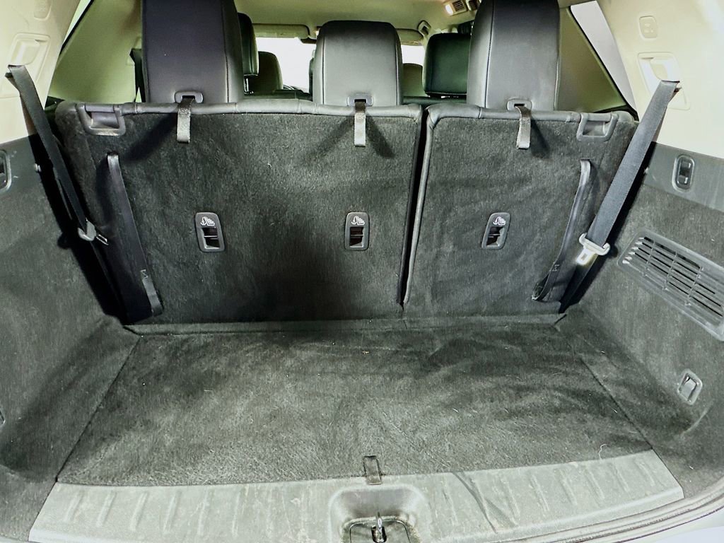 Used 2022 Nissan Pathfinder SL w/ SL Black Package image 35