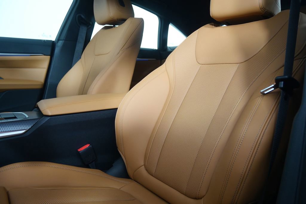 New 2026 BMW i4 eDrive40 w/ M Sport Package image 11