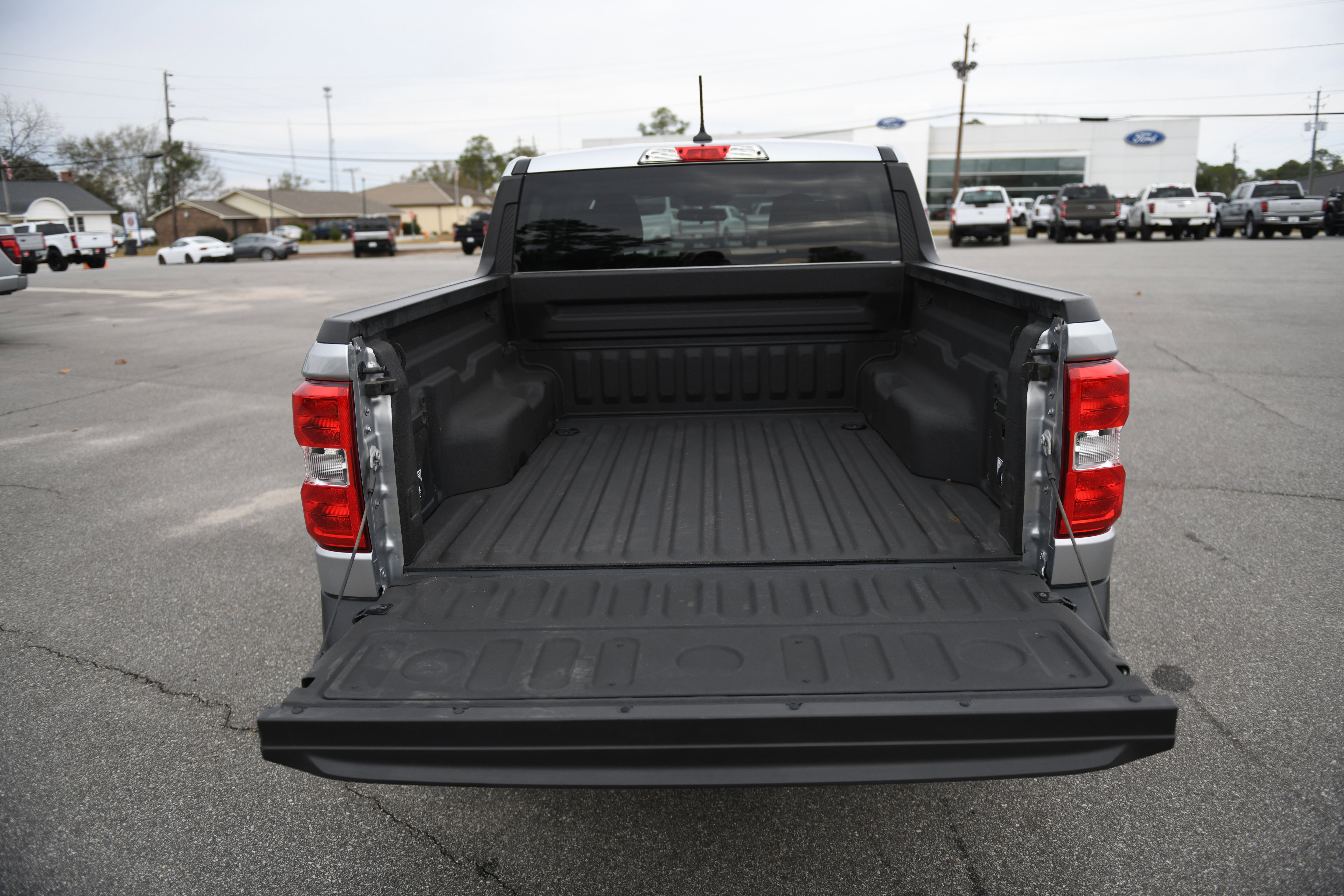 Used 2024 Ford Maverick XLT w/ Equipment Group 300A Standard image 9