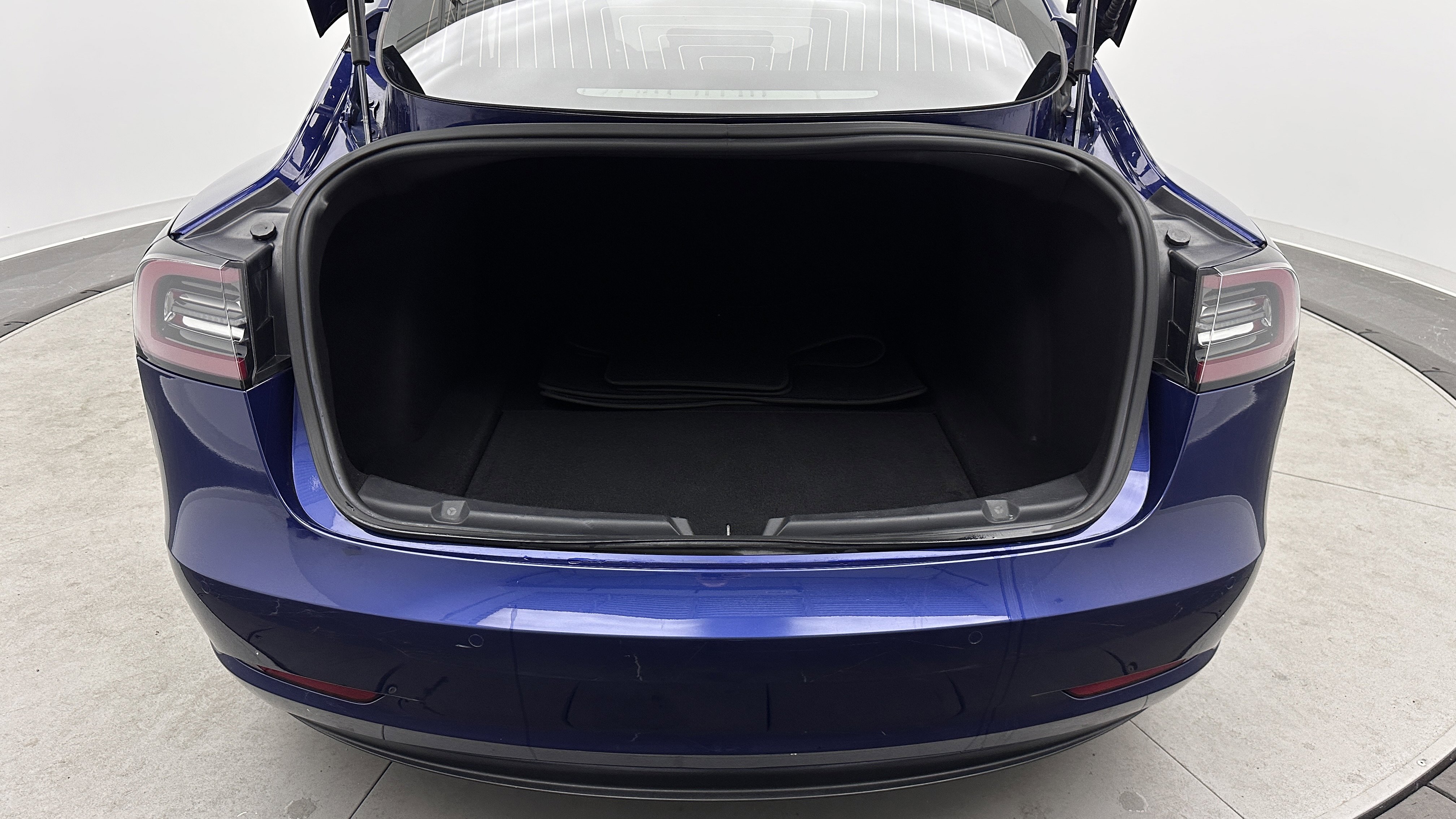 Used 2019 Tesla Model 3 Performance image 28
