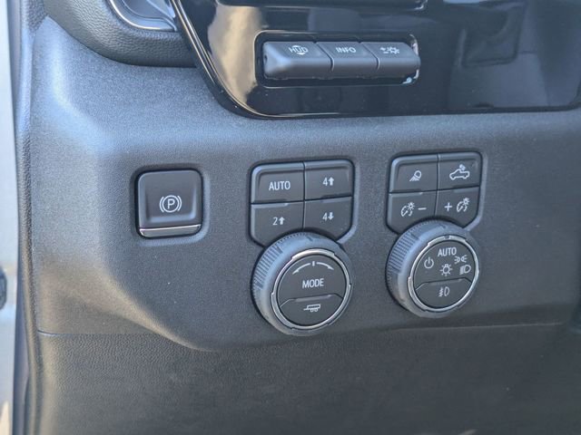 New 2026 Chevrolet Silverado 1500 High Country AWD/4WD image 15