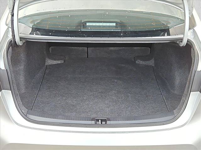 Used 2025 Toyota Corolla LE FWD image 6