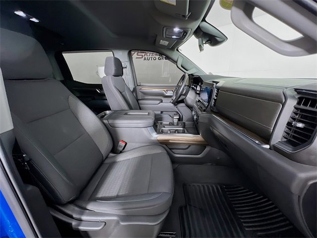 Used 2022 Chevrolet Silverado 1500 RST w/ Z71 Off-Road Package image 39