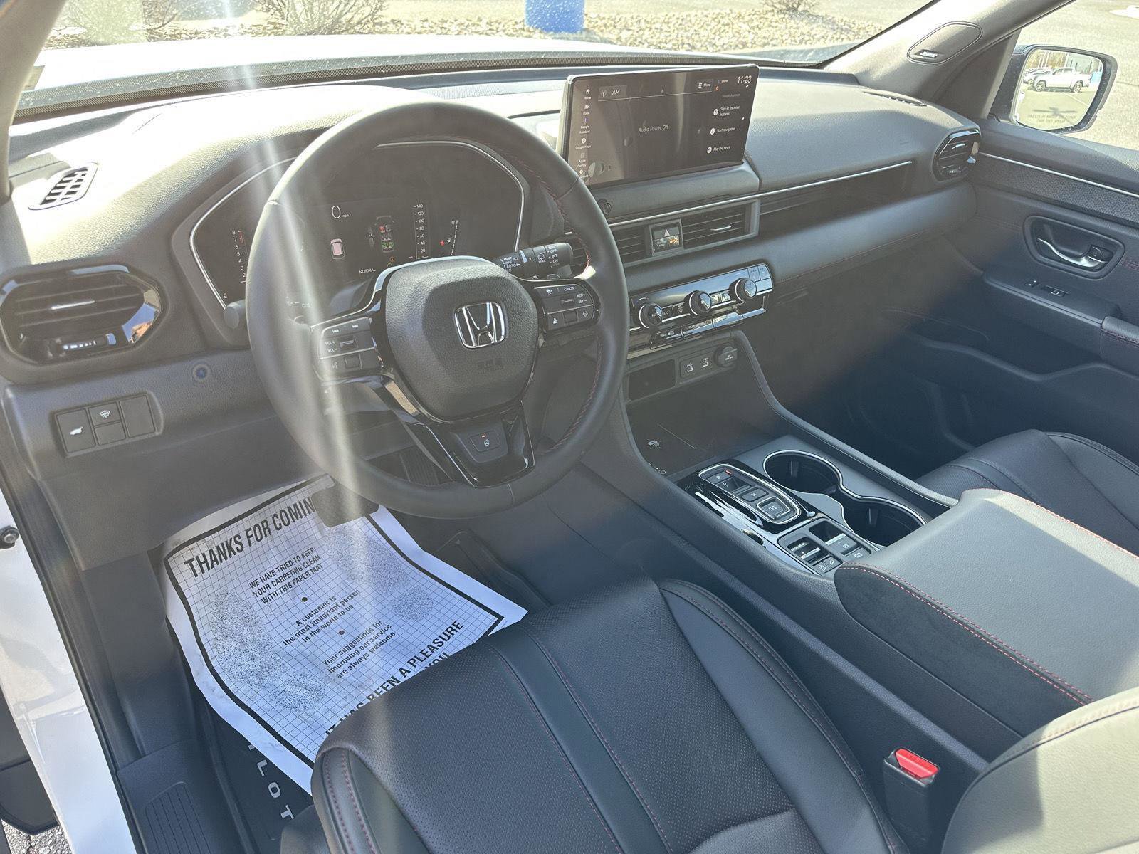 New 2026 Honda Pilot Black Edition image 9