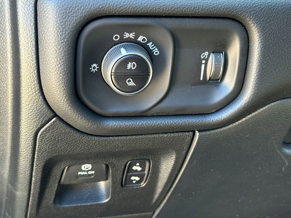 New 2026 RAM 1500 2WD Crew Cab image 21