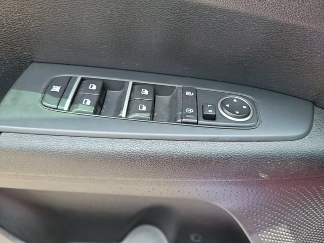 Used 2019 Kia Forte LXS FWD image 20