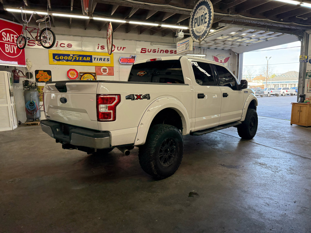 Used 2019 Ford F150 XLT image 5