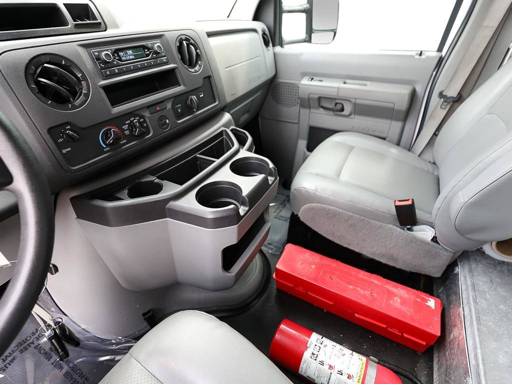 Used 2023 Ford E-450 and Econoline 450 Super Duty w/ Power Windows & Locks Group RWD image 20