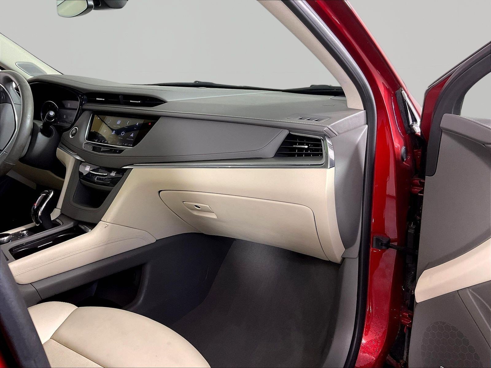 Used 2023 Cadillac XT5 Premium Luxury w/ LPO, Floor Liner Package FWD image 26