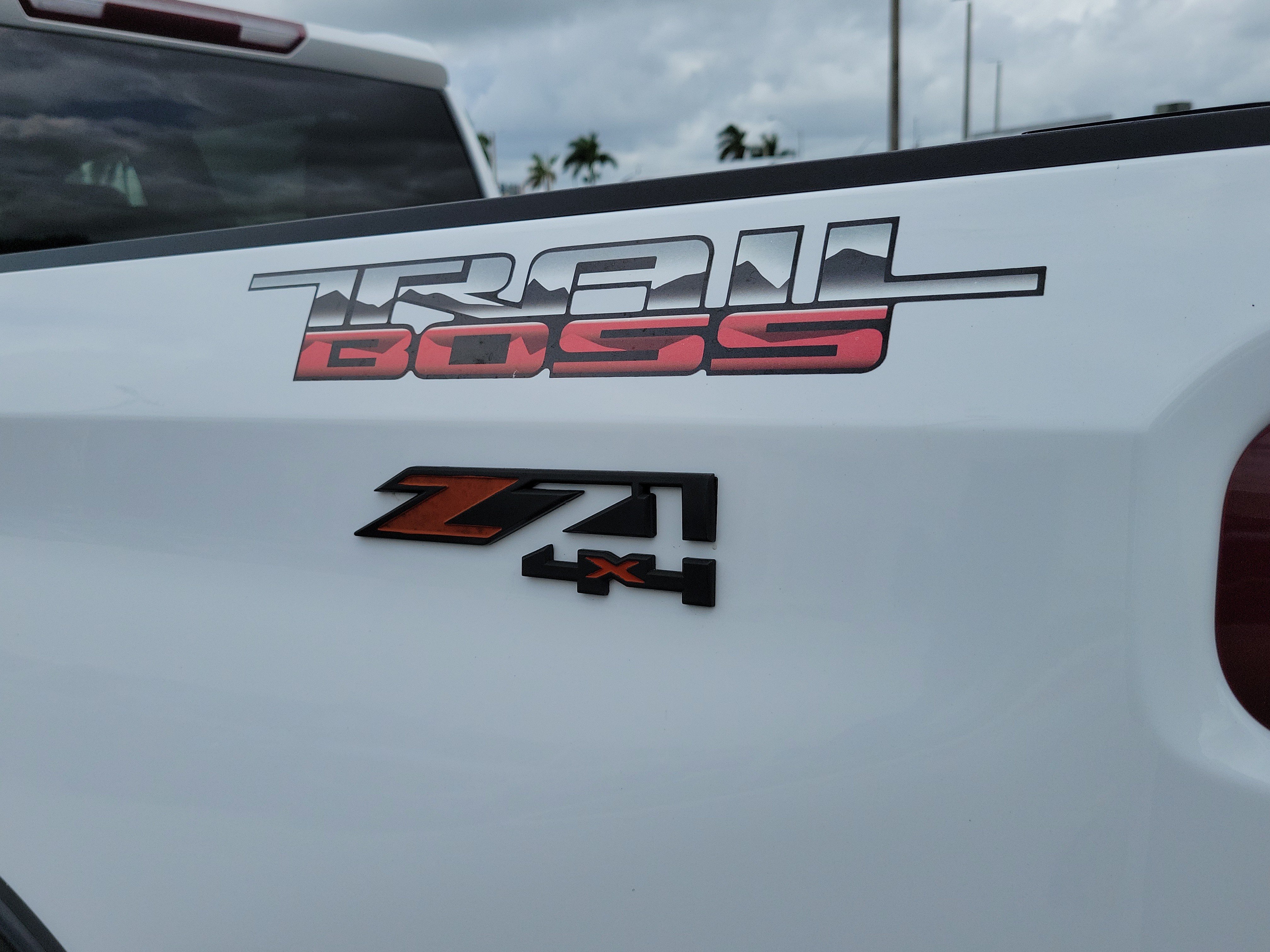 Used 2021 Chevrolet Silverado 1500 LT Trail Boss AWD/4WD image 9