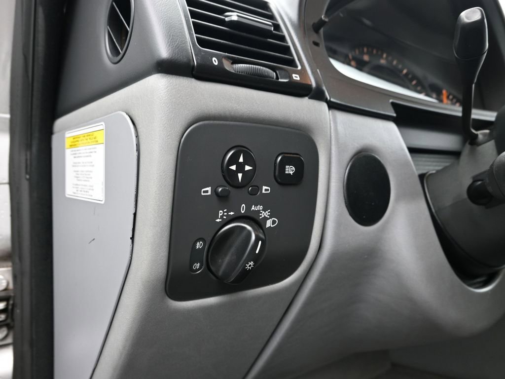 Used 2005 Mercedes-Benz G 500 image 13