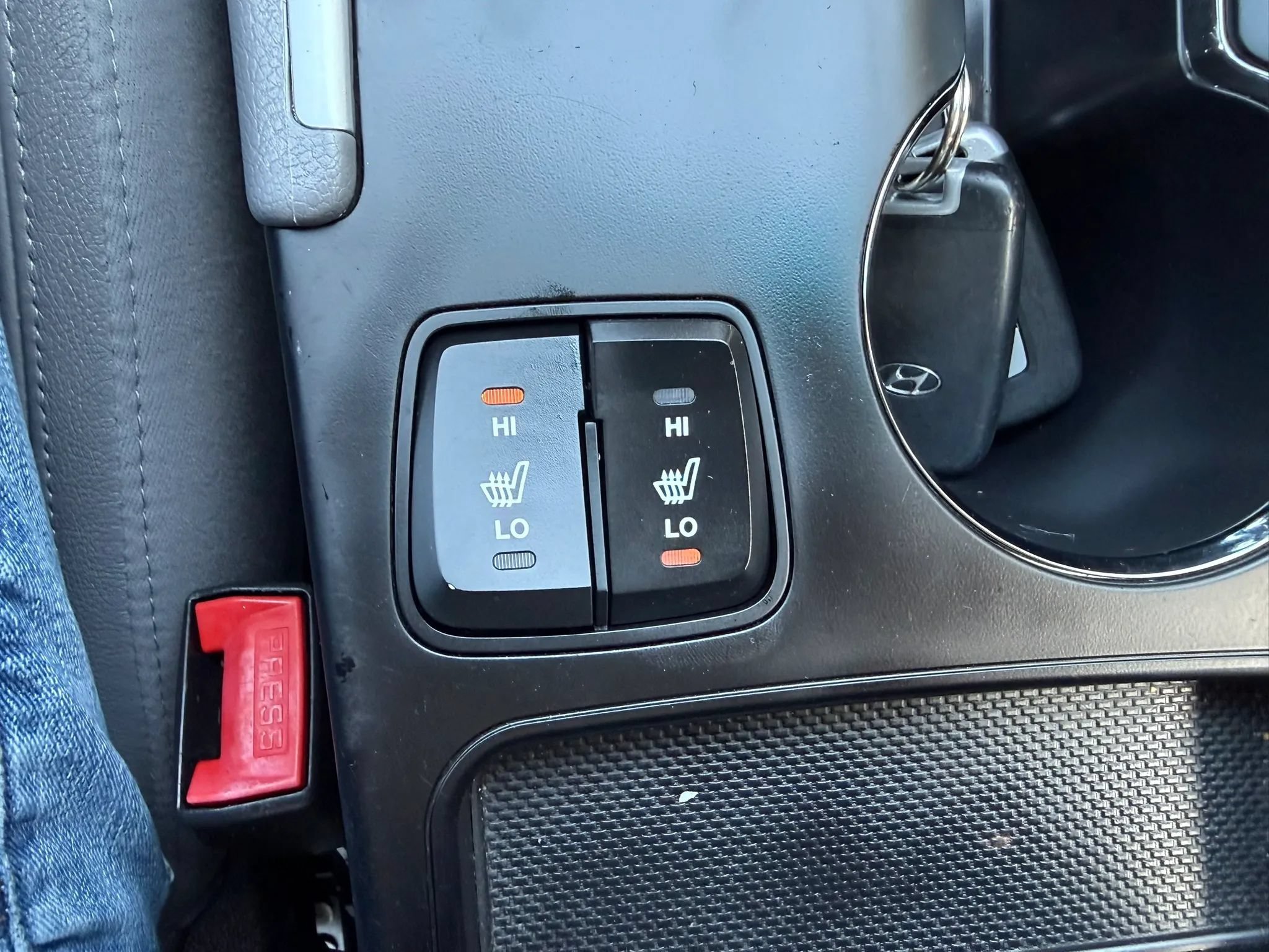 Used 2012 Hyundai Sonata Limited FWD image 11