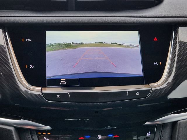 Used 2024 Cadillac XT6 Sport AWD/4WD image 19