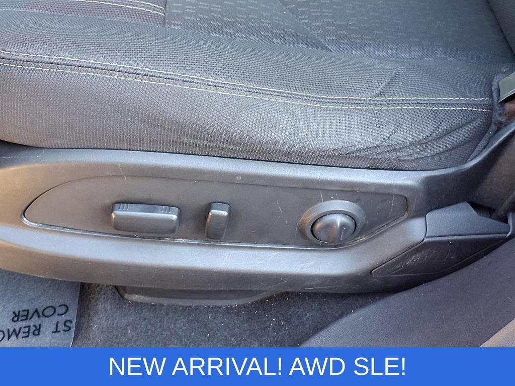 Used 2015 GMC Acadia SLE AWD/4WD image 4