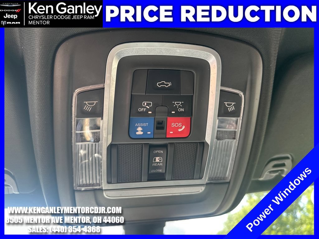 Used 2019 RAM 1500 Laramie AWD/4WD image 17