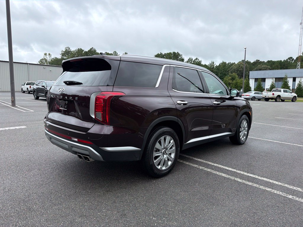 Used 2024 Hyundai Palisade SEL FWD image 5