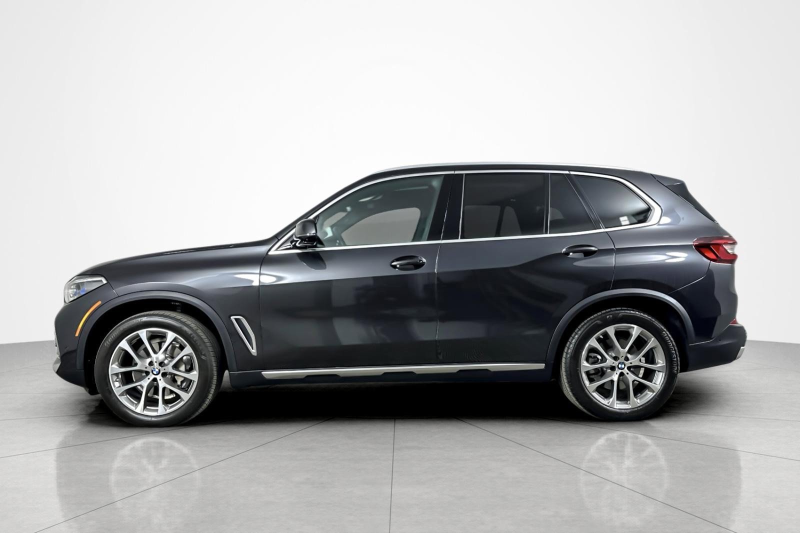 Used 2023 BMW X5 sDrive40i w/ Executive Package video 2