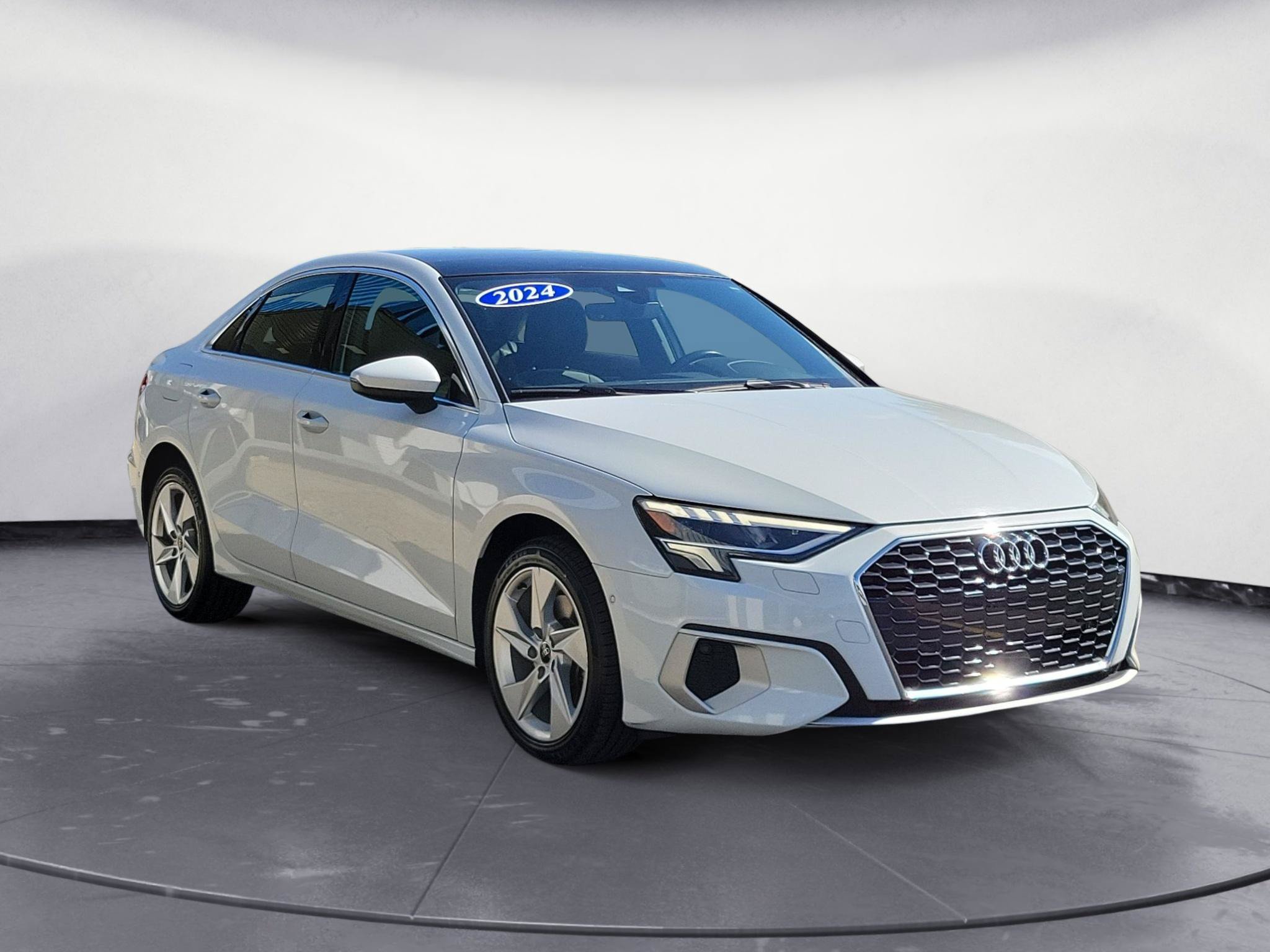 Used 2024 Audi A3 2.0T Premium FWD image 4