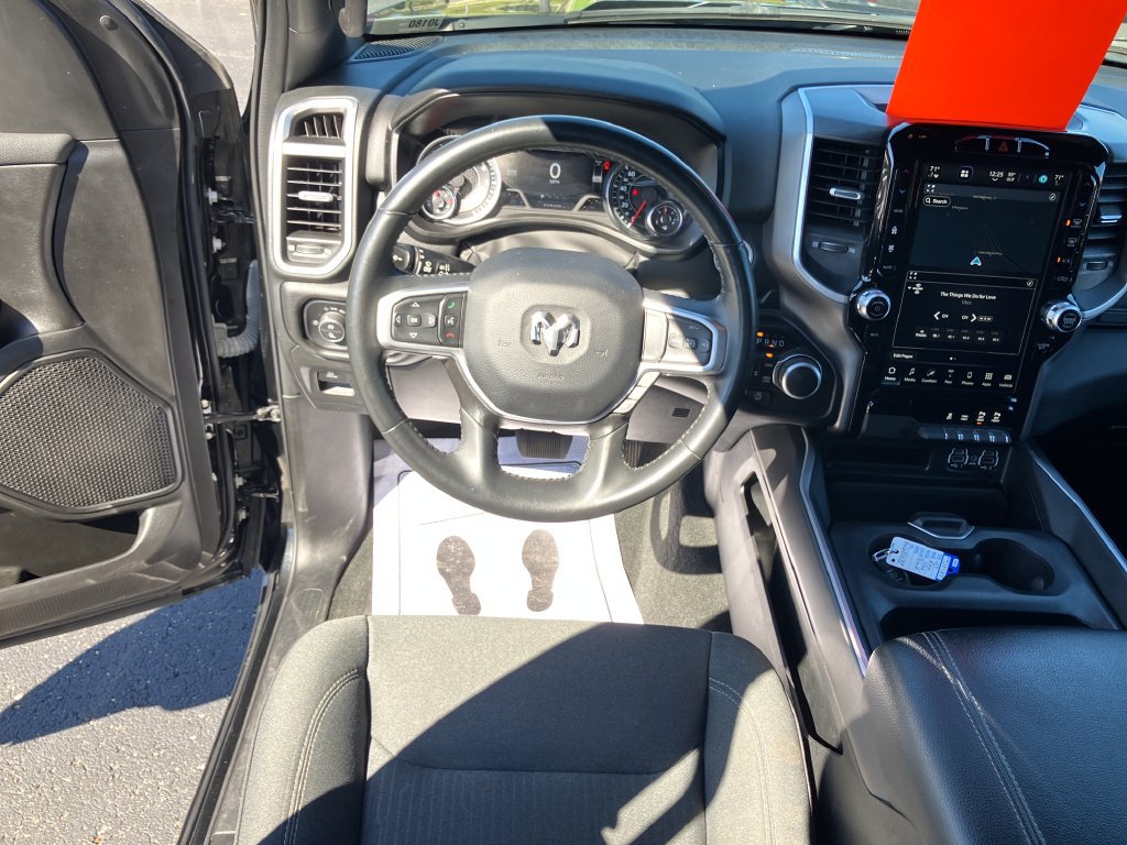Used 2023 RAM 1500 Big Horn AWD/4WD image 15
