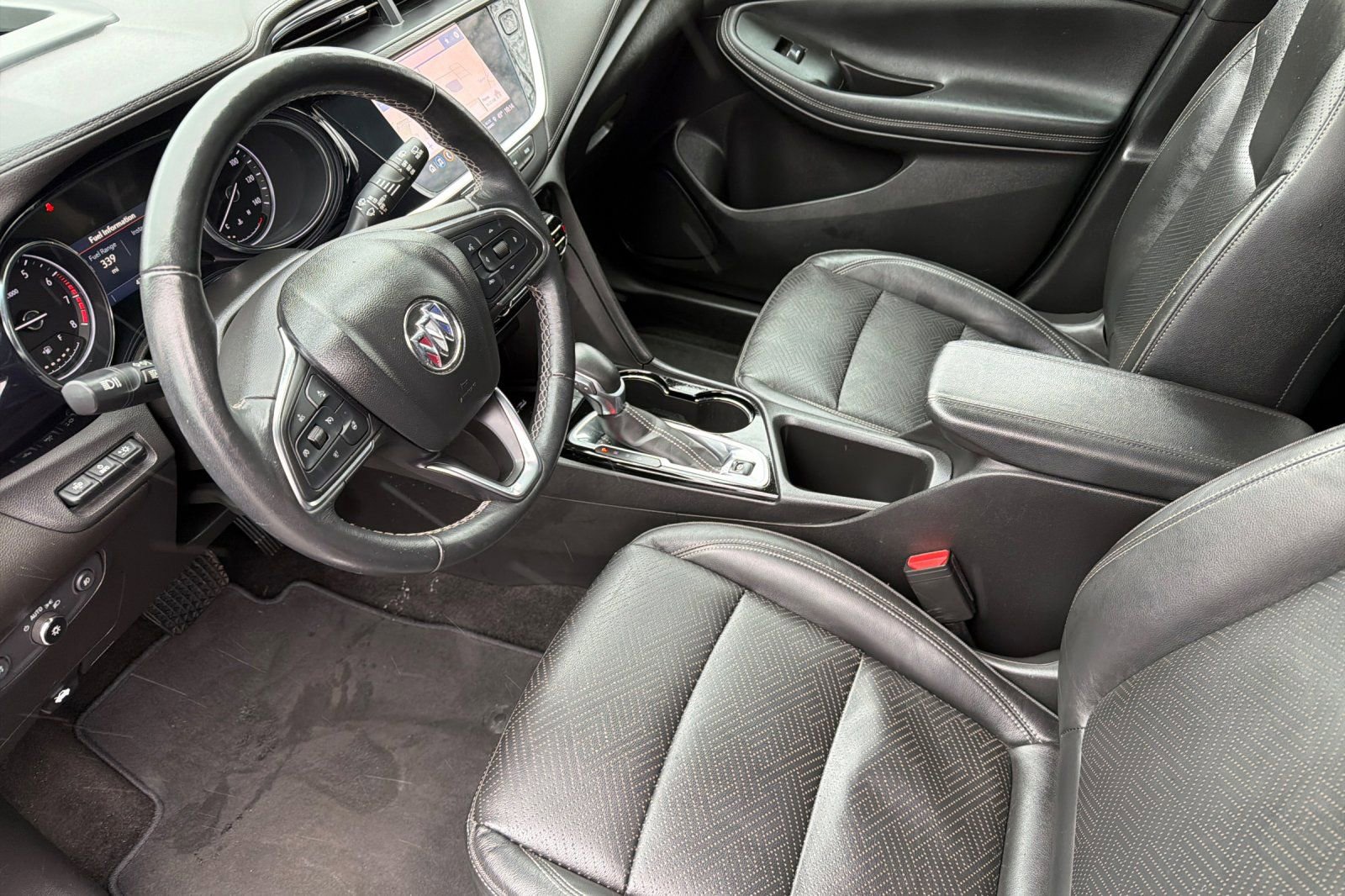 Used 2021 Buick Encore GX Essence w/ Advanced Technology Package FWD image 10