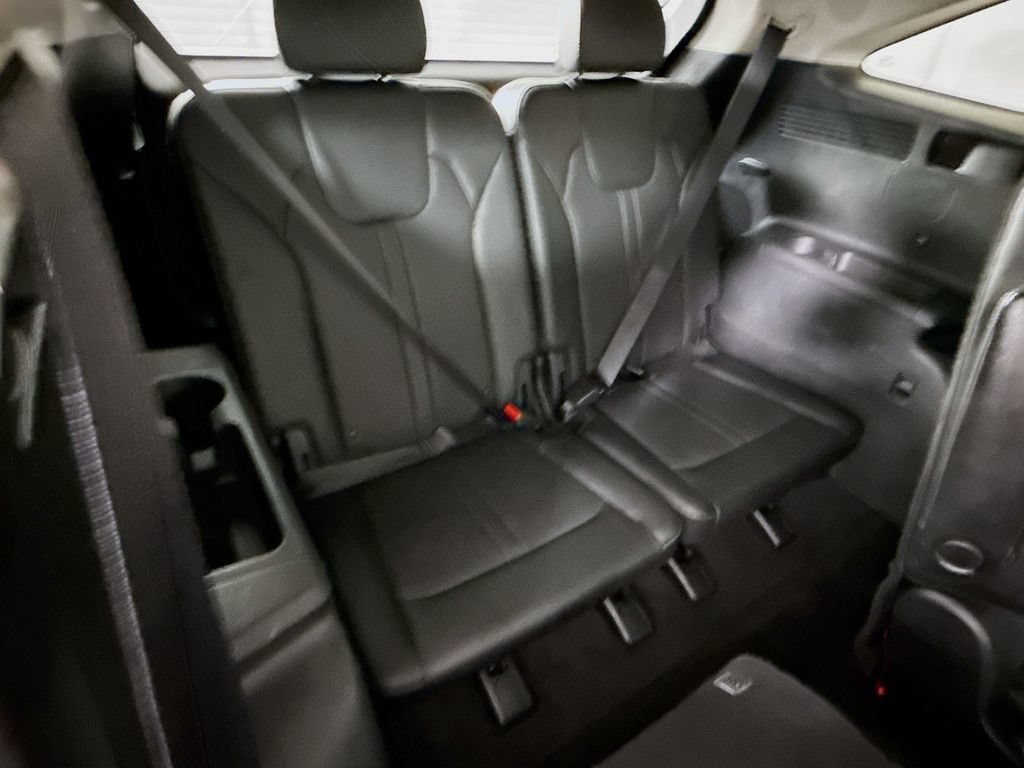 Used 2023 Kia Sorento SX AWD/4WD image 32