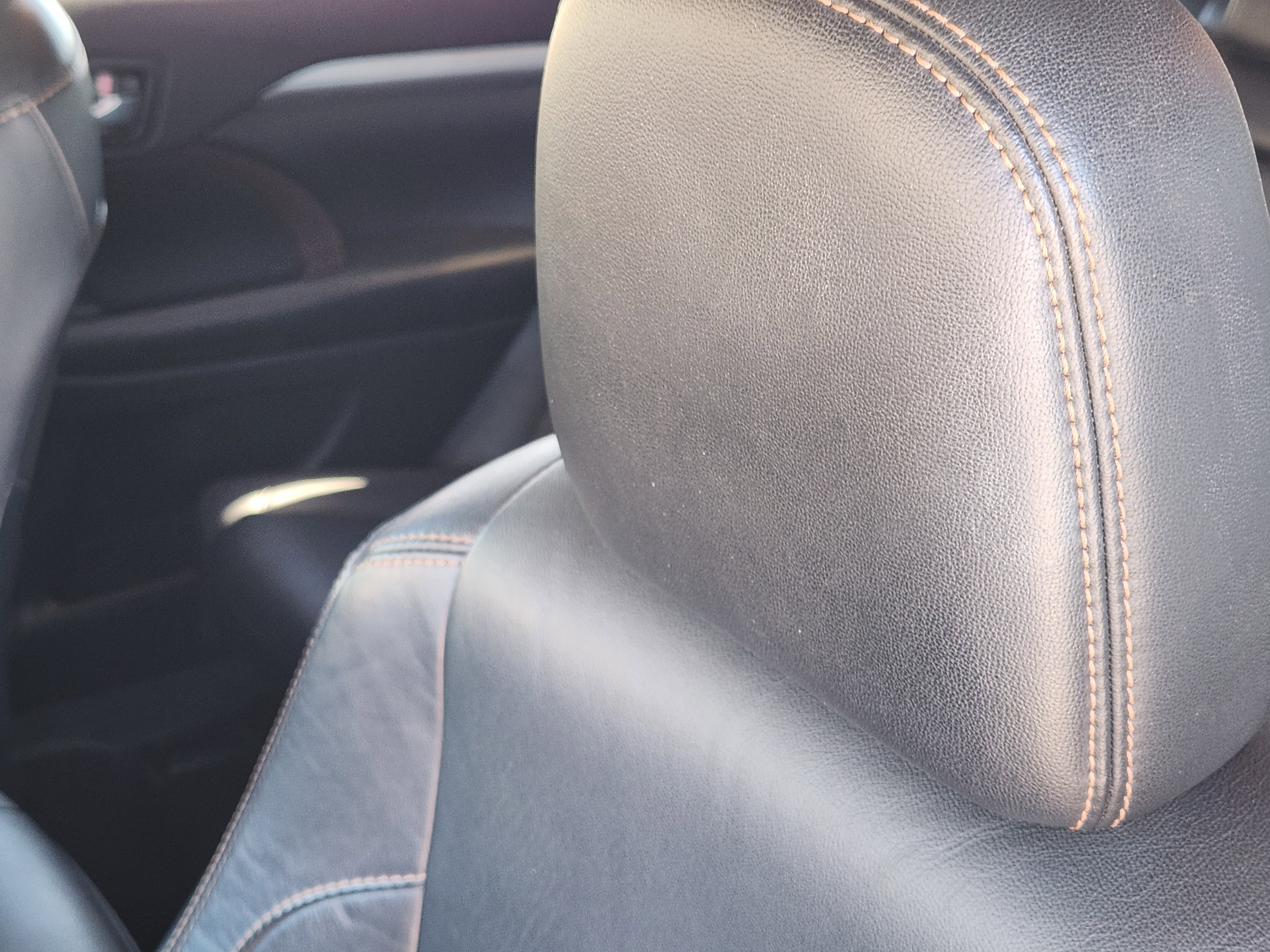 Used 2019 Toyota Highlander XLE image 15