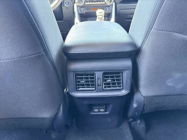 Certified 2025 Toyota RAV4 XLE FWD image 22