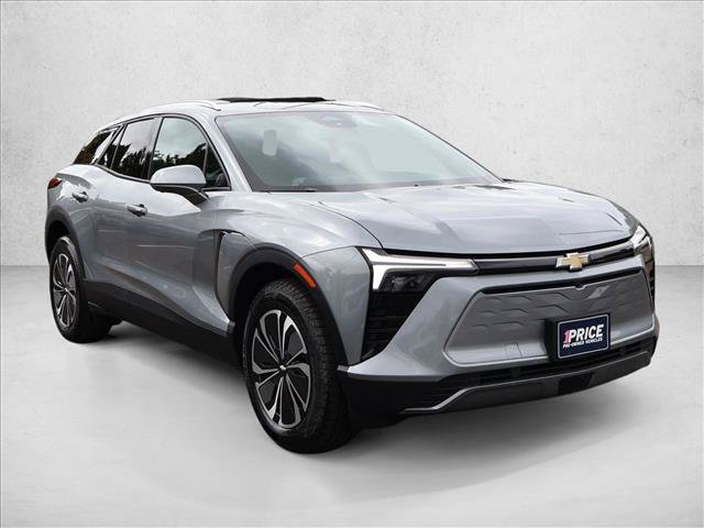 Used 2024 Chevrolet Blazer EV LT AWD/4WD image 3
