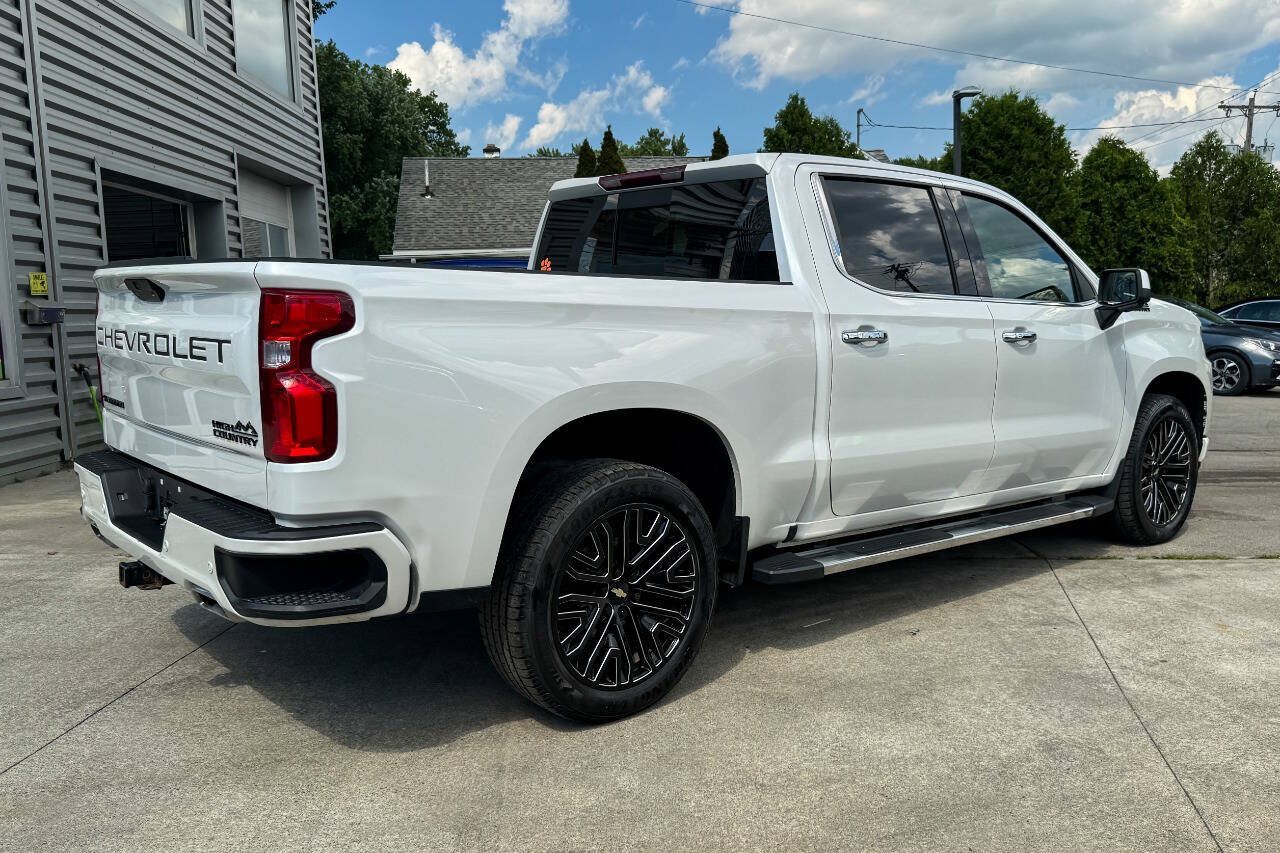 Used 2022 Chevrolet Silverado 1500 High Country w/ LPO, Dark Essentials Package AWD/4WD image 3