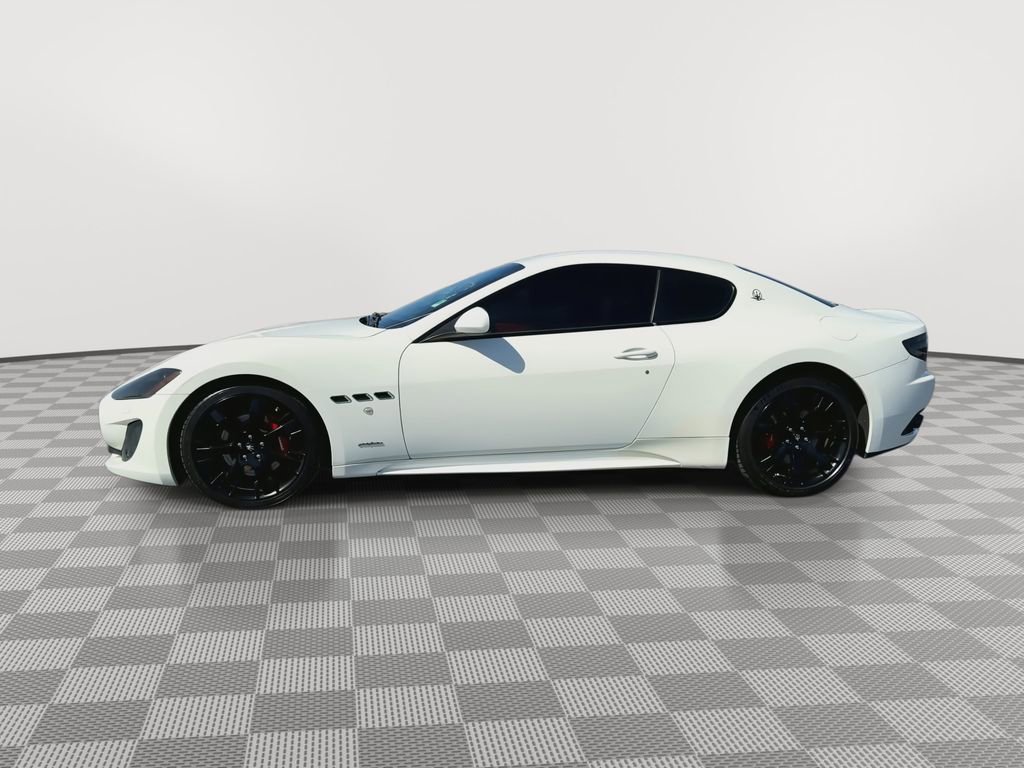 Used 2017 Maserati GranTurismo Sport image 5
