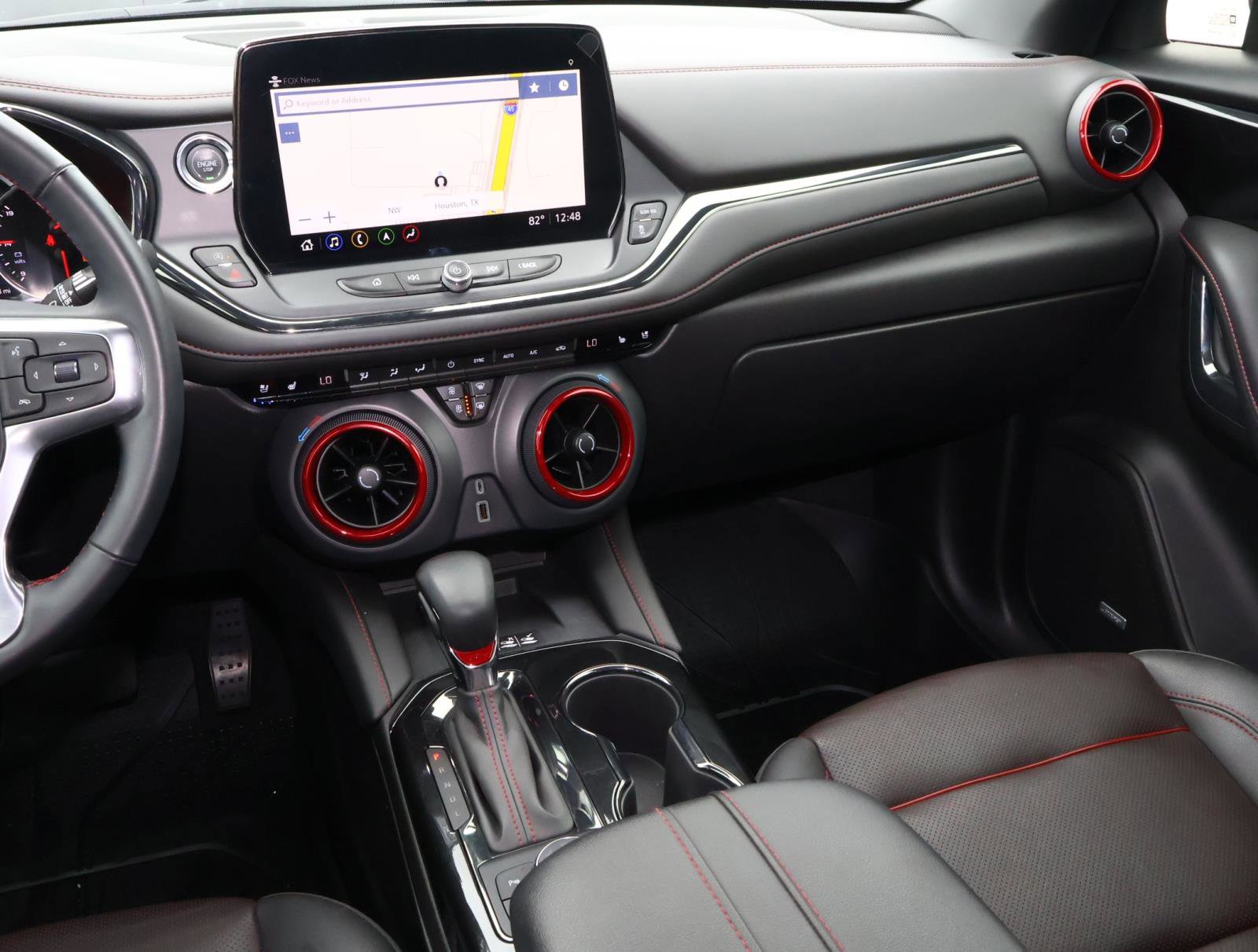 Used 2024 Cadillac Escalade ESV Luxury image 46